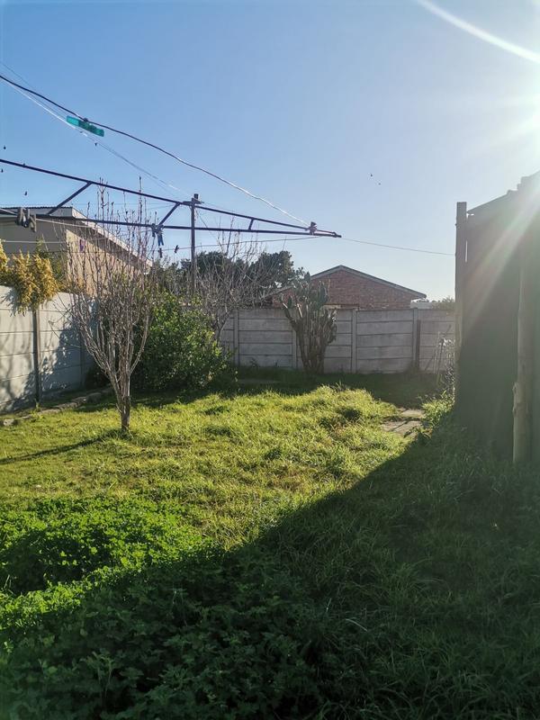 2 Bedroom Property for Sale in Albertinia Western Cape